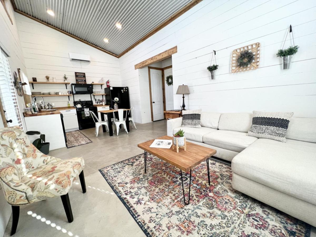 Вилла Hummingbird Haus - Hill Country Views On 20 Acres With Firepit Spring Branch Экстерьер фото